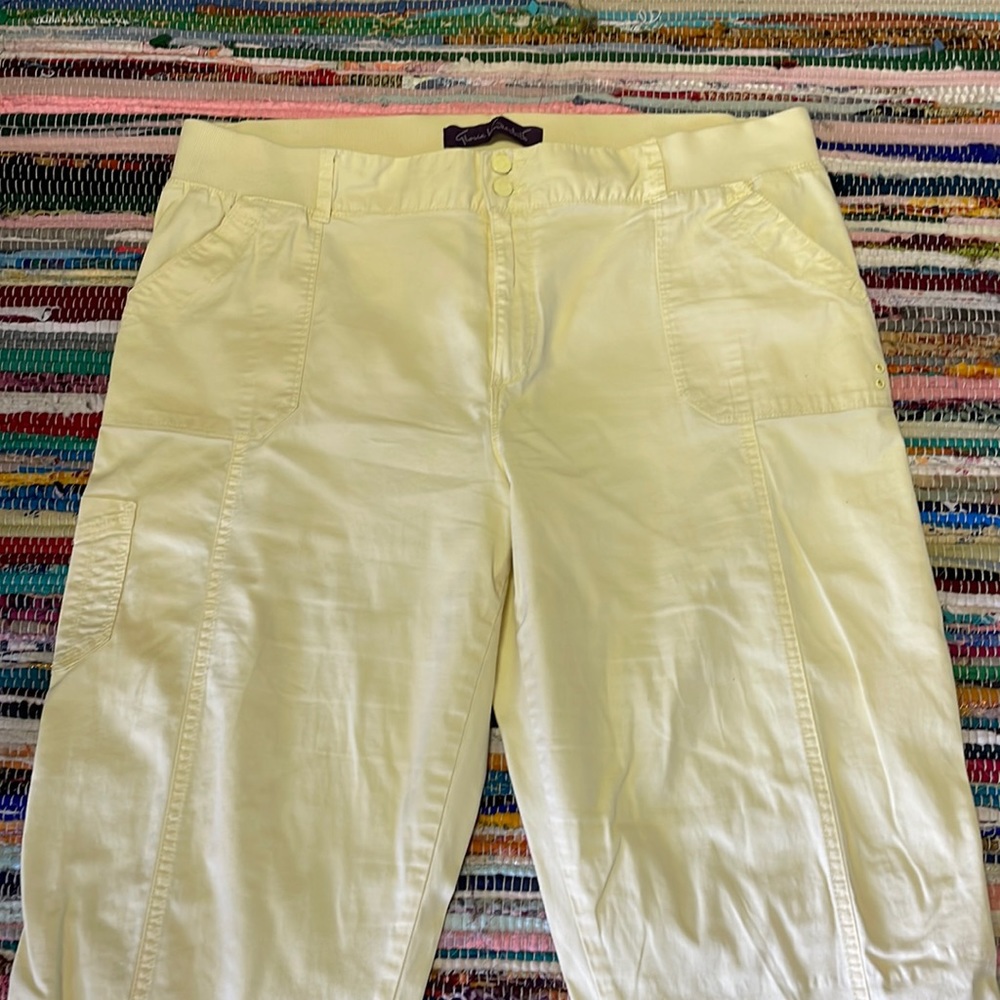 Gloria Vanderbilt Yellow Cargo Capri Pants #+1816 - Picture 7 of 15